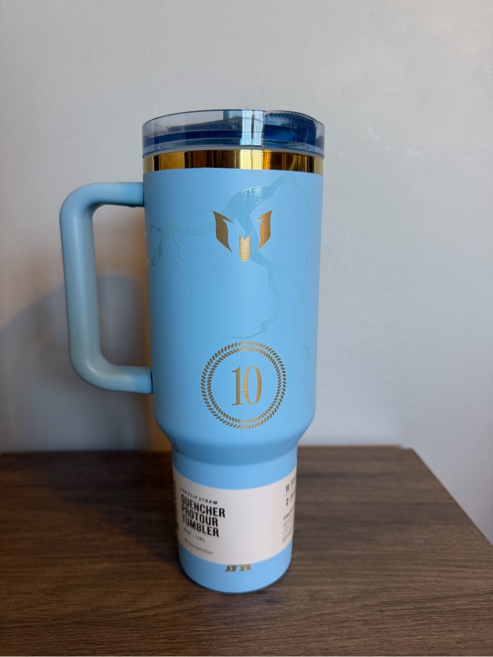 BNWT Messi Stanley Tumbler comes with Boot